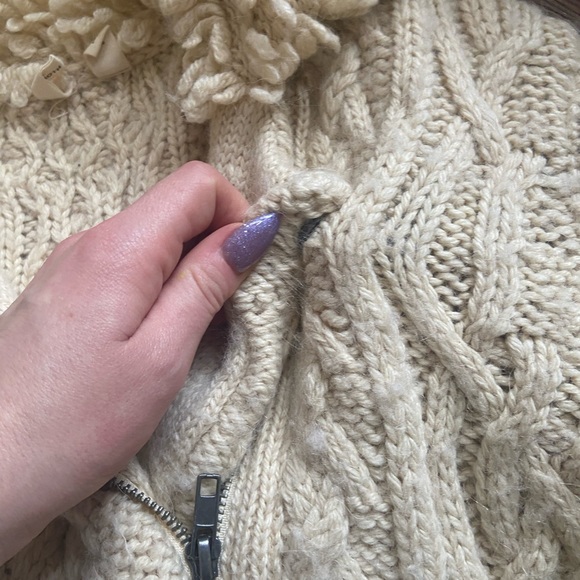 Moth Knit Sweater Jacket - Picture 4 of 9